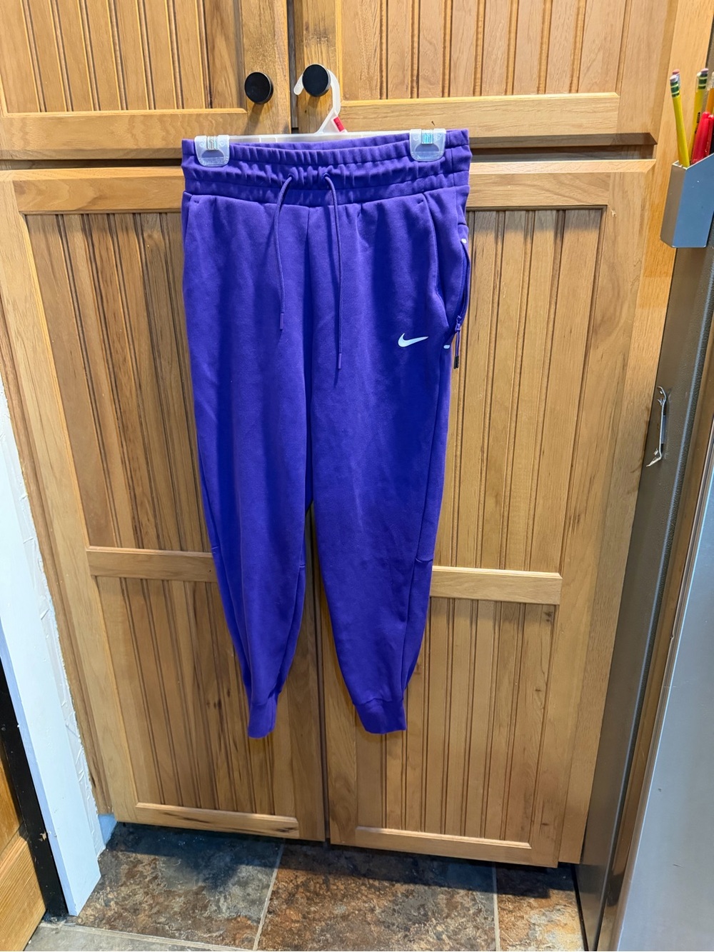 Nike Women' Purple Dri-FIT Jogger Sweatpants